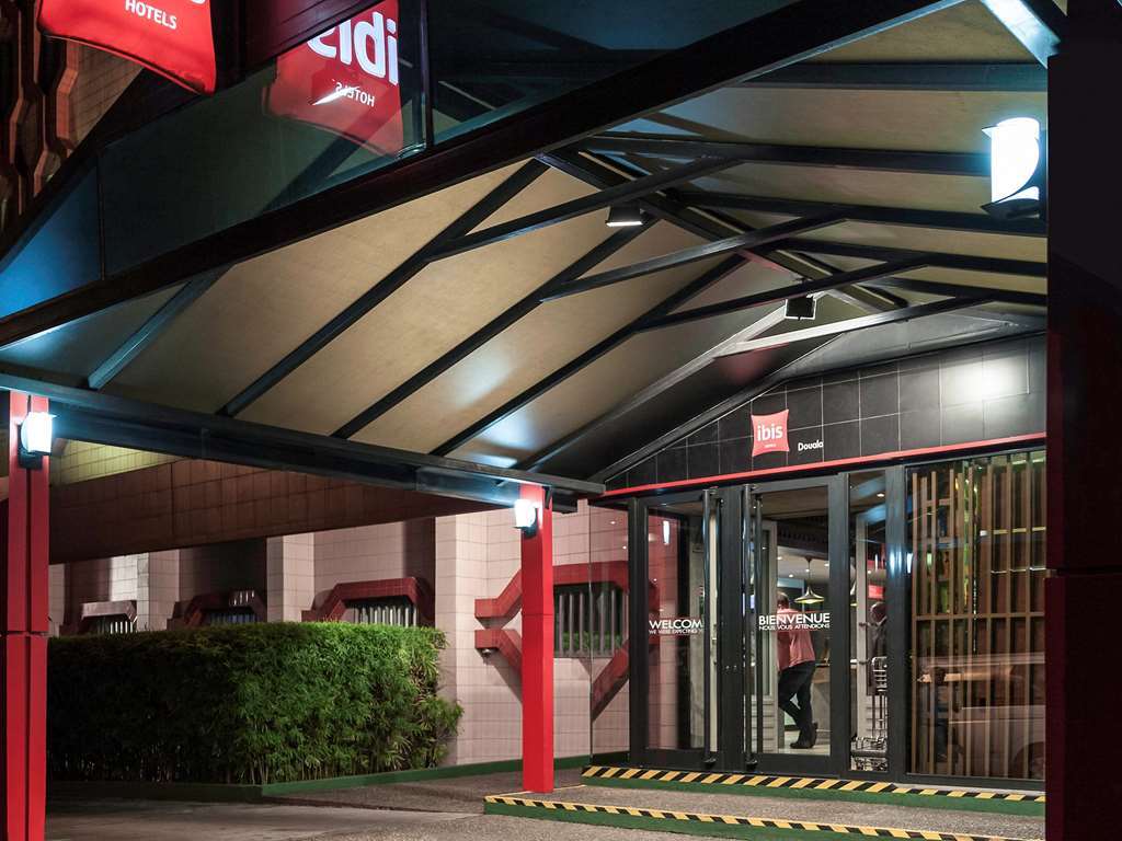 Ibis Douala Hotel Ngoại thất bức ảnh