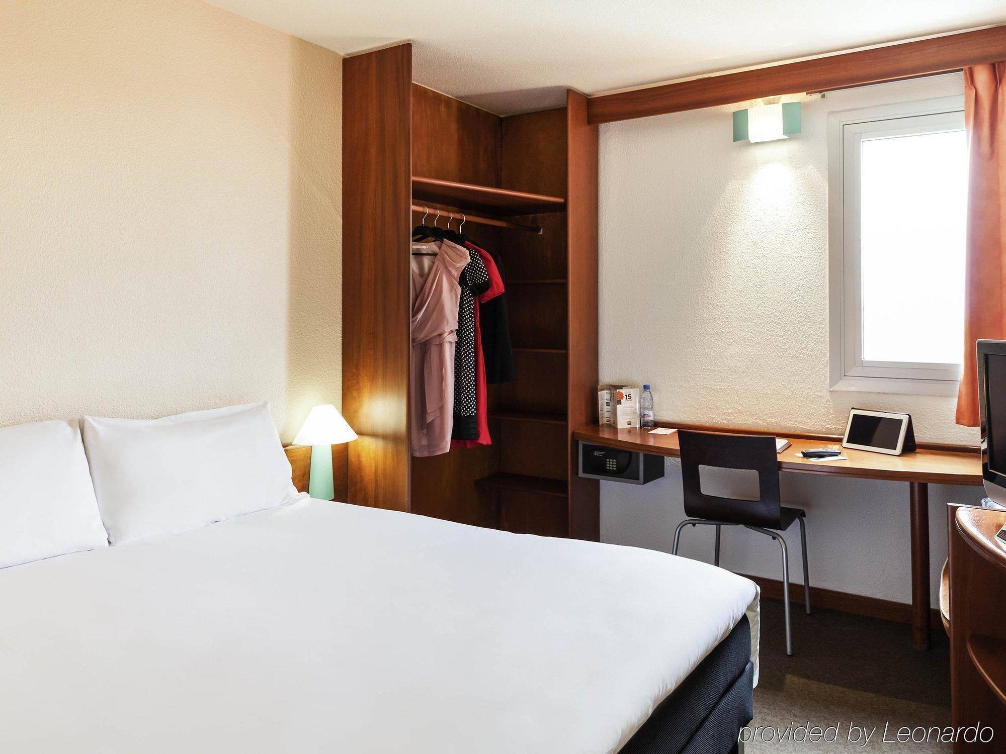 Ibis Douala Hotel Ngoại thất bức ảnh
